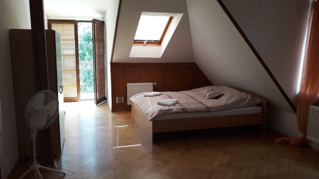 Fairy-tale From Lev I Sova Herberg Praag